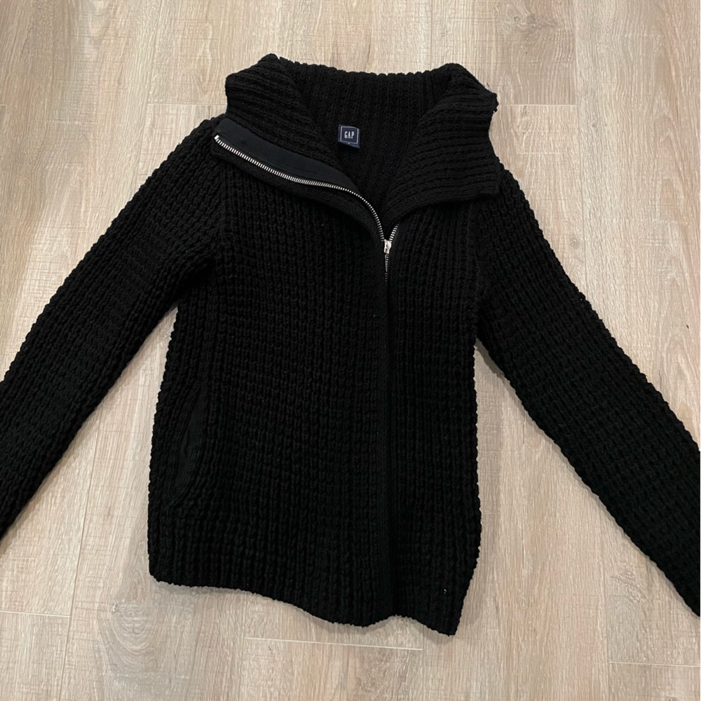 Gap heavyweight sweater